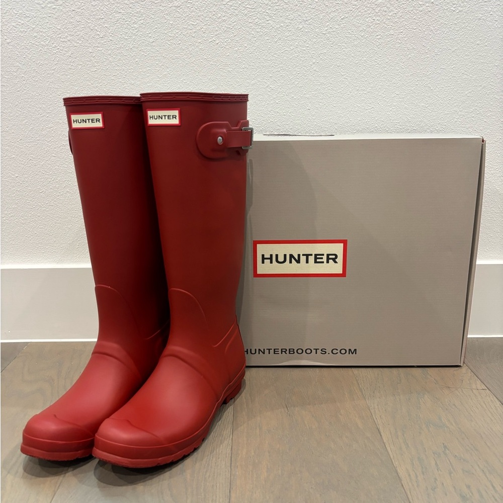Hunter Classic Red Rain Boots
